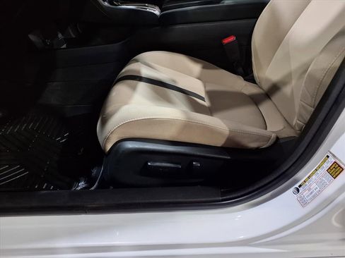 Used 2019 Honda Civic EX image 16