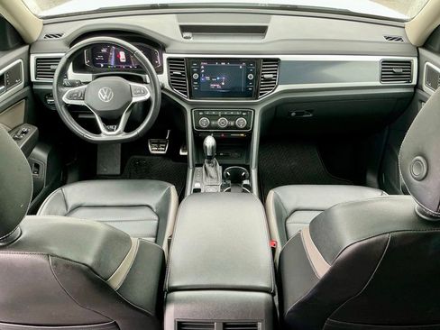 Used 2022 Volkswagen Atlas SEL Premium AWD/4WD image 34