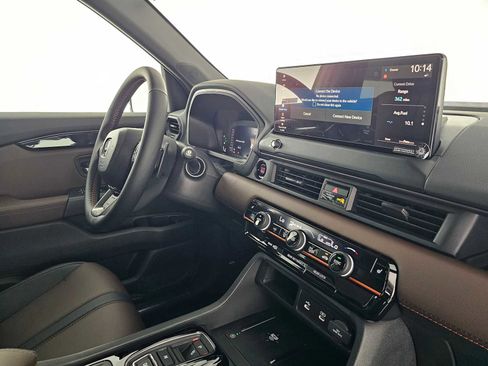 New 2026 Honda Pilot TrailSport image 11