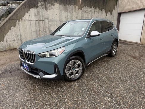 Used 2023 BMW X1 xDrive28i w/ Convenience Package AWD/4WD image 1