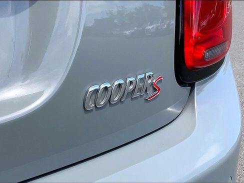 Used 2017 MINI Cooper S FWD image 8