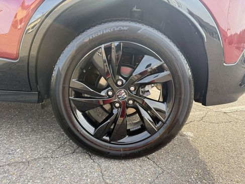 Used 2025 Buick Encore GX Sport Touring image 11