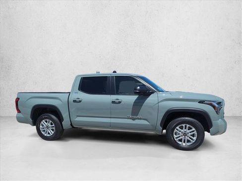 Used 2026 Toyota Tundra SR5 w/ SR5 Premium Package RWD image 4