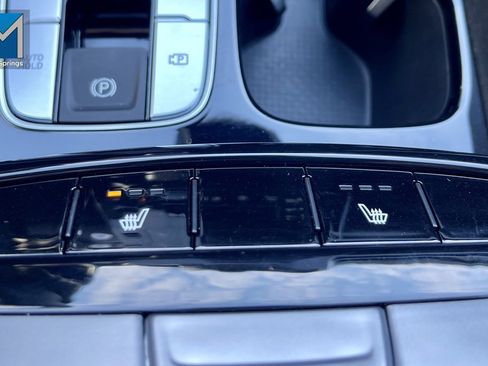 Used 2024 Hyundai Santa Cruz SEL image 4