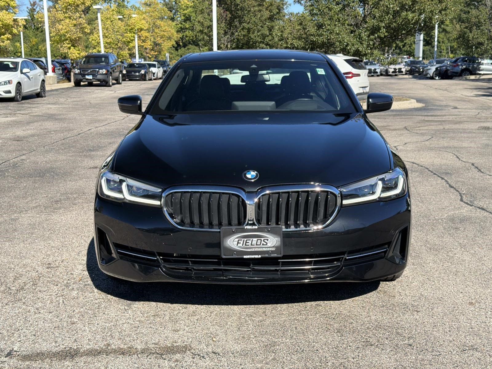 Certified 2023 BMW 530i xDrive w/ Premium Package AWD/4WD image 4