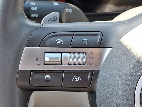 Certified 2024 Hyundai Kona SEL FWD image 21
