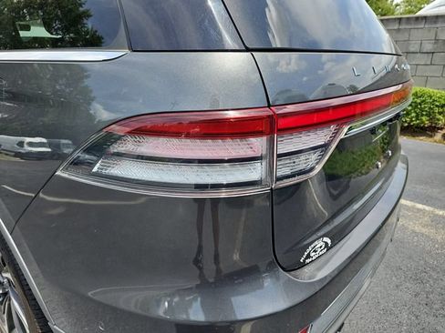 Used 2020 Lincoln Aviator Reserve w/ Equipment Group 202A AWD/4WD image 38
