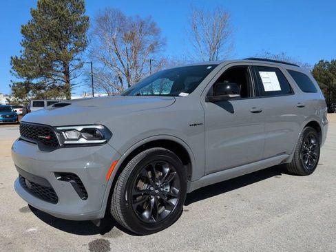 Used 2025 Dodge Durango R/T image 8