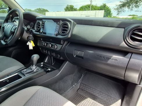 Used 2022 Toyota Tacoma SR w/ SX Package RWD image 20