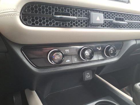 Certified 2024 Honda HR-V LX image 15