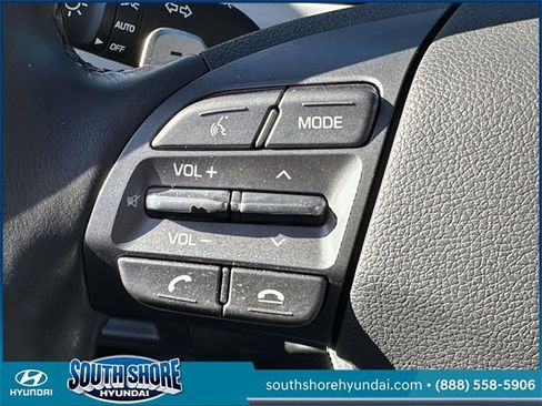 Used 2020 Hyundai Ioniq SE image 20