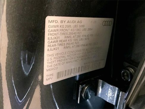 New 2025 Audi SQ5 Premium Plus image 15