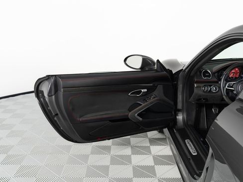 Used 2024 Porsche 718 Cayman GTS RWD image 26