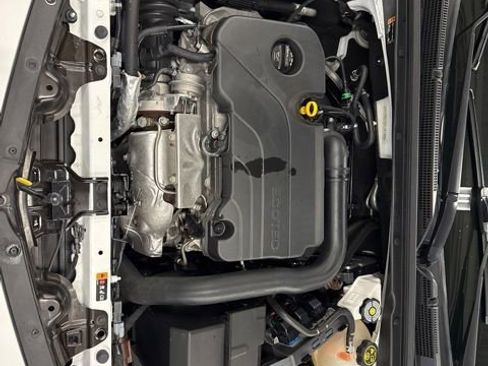 Used 2023 Chevrolet Malibu LT FWD image 28