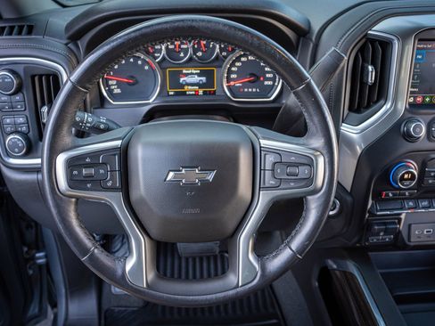 Used 2021 Chevrolet Silverado 1500 LT Trail Boss w/ Bed Protection Package image 16