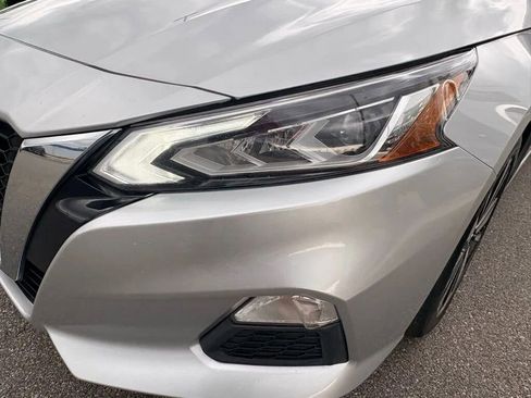 Used 2022 Nissan Altima 2.5 SV FWD image 21