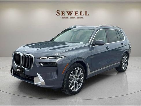 Used 2026 BMW X7 xDrive40i AWD/4WD image 1