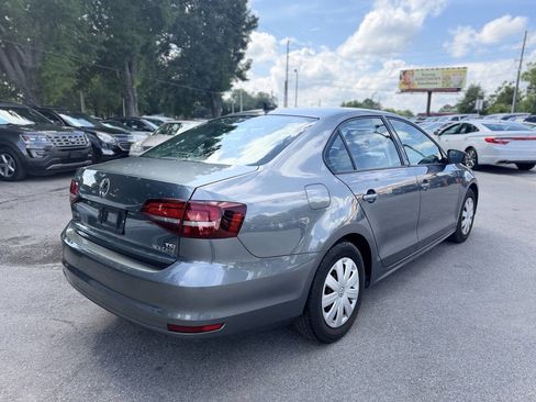Used 2016 Volkswagen Jetta S FWD image 5