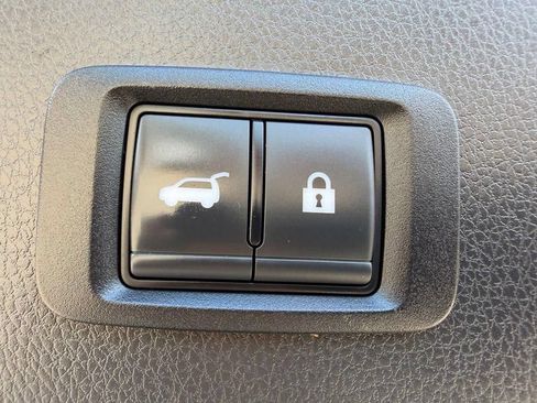 Used 2025 Mitsubishi Eclipse Cross SE AWD/4WD image 27