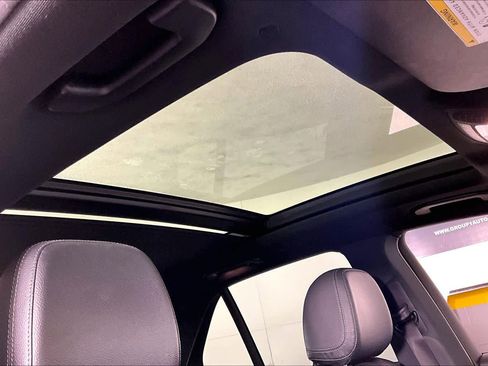 Used 2020 Mercedes-Benz GLE 350 4MATIC image 13