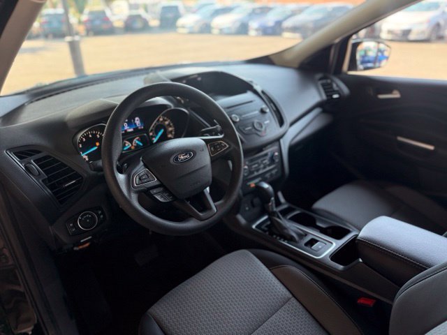 Used 2017 Ford Escape SE AWD/4WD image 10