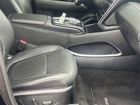 Used 2024 Hyundai Tucson Limited image 8