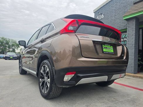 Used 2019 Mitsubishi Eclipse Cross SE AWD/4WD image 10