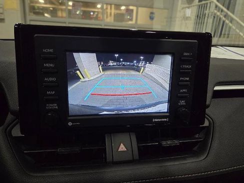 Used 2022 Toyota RAV4 XLE image 19