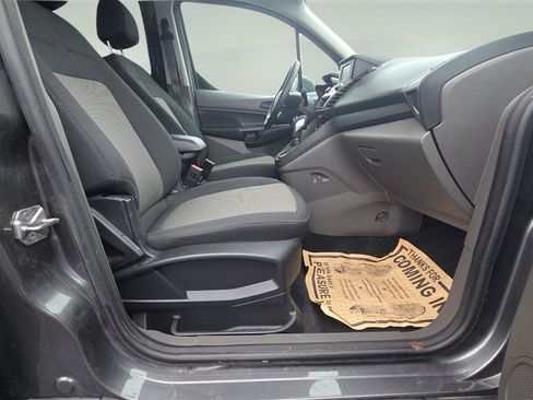 Used 2020 Ford Transit Connect XL image 13