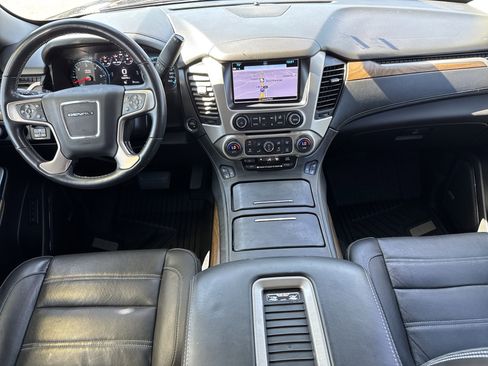 Used 2020 GMC Yukon Denali w/ Open Road Package image 31