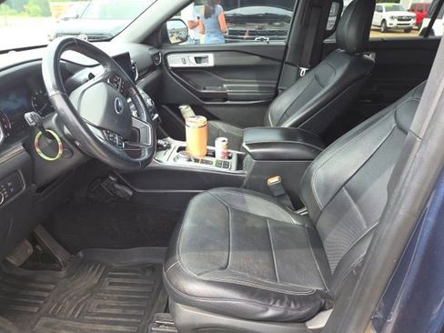 Used 2020 Ford Explorer Limited RWD image 7
