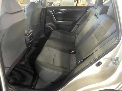 Certified 2025 Toyota RAV4 XLE AWD/4WD image 25