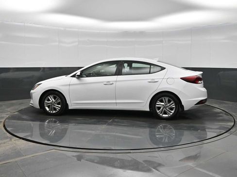 Used 2020 Hyundai Elantra SEL image 5