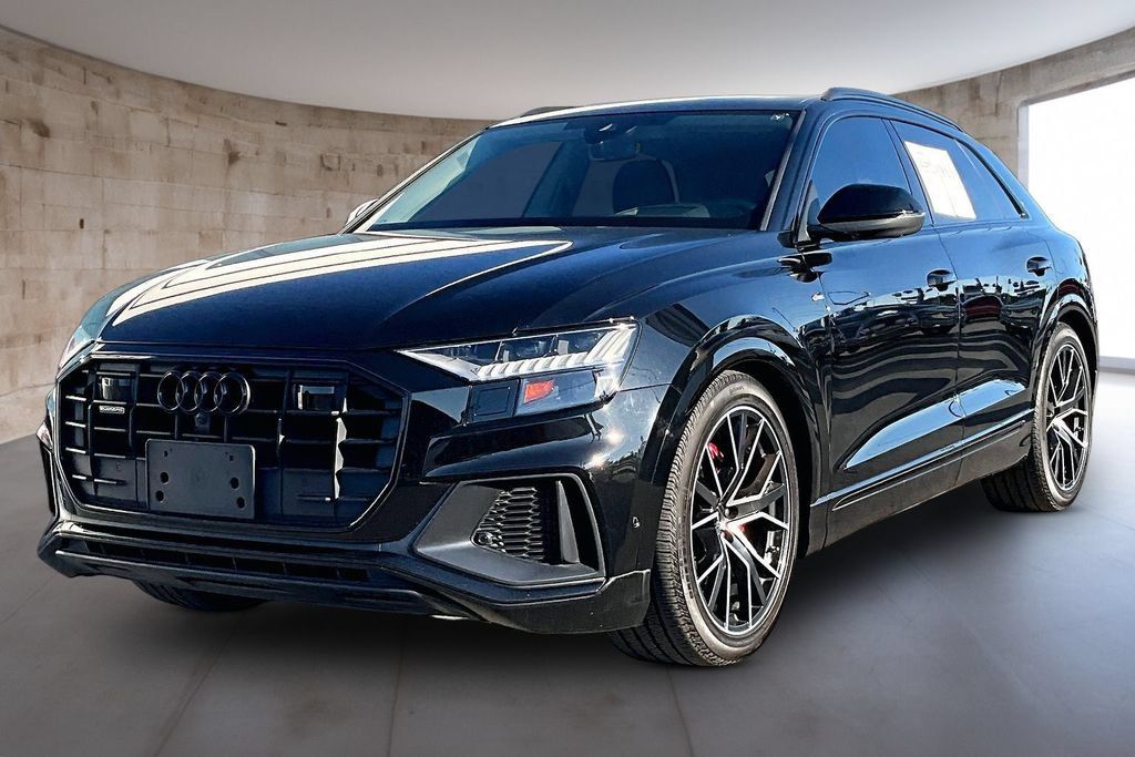 Used 2023 Audi Q8 Prestige w/ Prestige Package AWD/4WD image 13