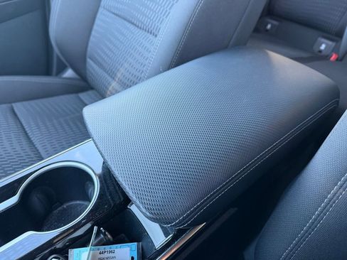 Used 2025 Chevrolet Equinox LT image 21