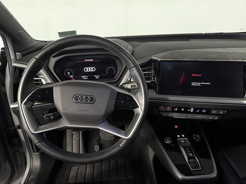 Used 2023 Audi Q4 e-tron Premium Plus w/ Premium Plus AWD/4WD image 13