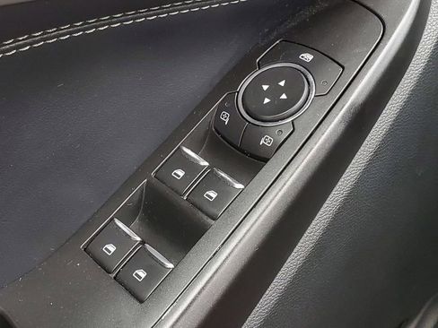 Used 2020 Ford Explorer XLT w/ Equipment Group 202A image 28