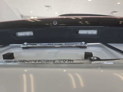 Used 2022 Chrysler Pacifica Touring-L w/ Uconnect Theater Family Group image 19