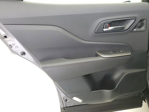 Used 2023 Toyota Crown Limited image 15