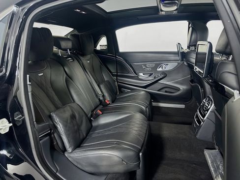 Used 2016 Mercedes-Benz Maybach S 600 image 38