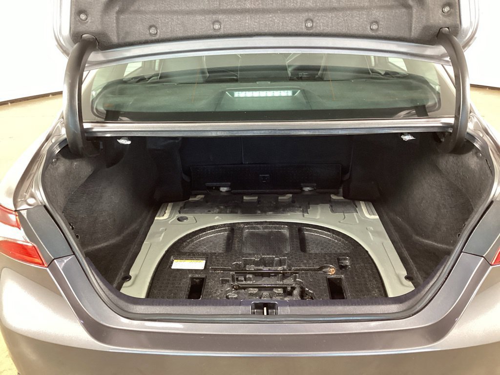Used 2024 Toyota Camry SE FWD image 27
