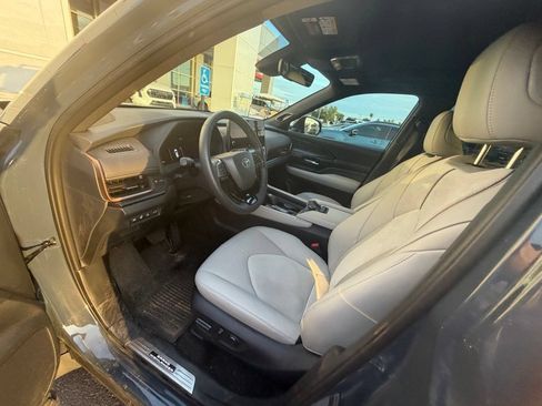 Used 2026 Toyota Grand Highlander AWD Hybrid image 12
