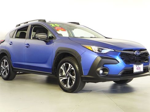 Certified 2025 Subaru Crosstrek 2.0i Premium image 4