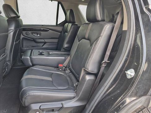 Used 2024 Honda Pilot EX-L image 18