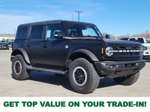 New 2025 Ford Bronco Outer Banks w/ Sasquatch Package image 1