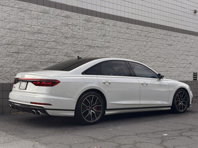 Used 2020 Audi S8 L AWD/4WD image 16