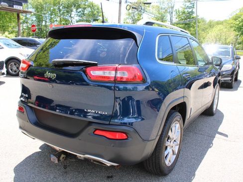 Used 2018 Jeep Cherokee Limited AWD/4WD image 8