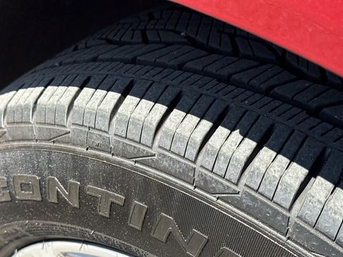 Used 2023 Buick Enclave Premium w/ Experience Buick Package AWD/4WD image 10