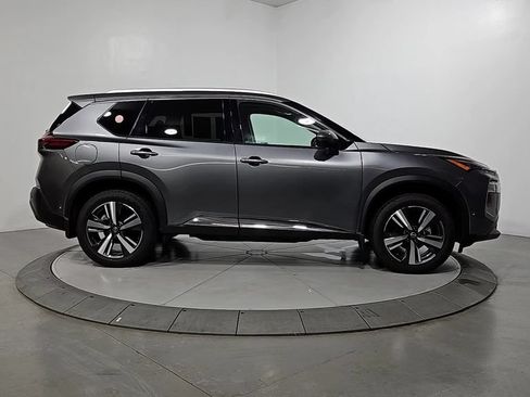Certified 2023 Nissan Rogue SL w/ SL Premium Package AWD/4WD image 8