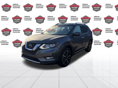 Used 2018 Nissan Rogue SL w/ Premium Package